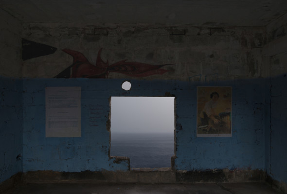  Giovanni Ozzola, By the sea, 2016. Courtesy Galleria Continua (San Giminiano / Beijing / Les Moulins / Habana) e Fondation Leila Alaoui