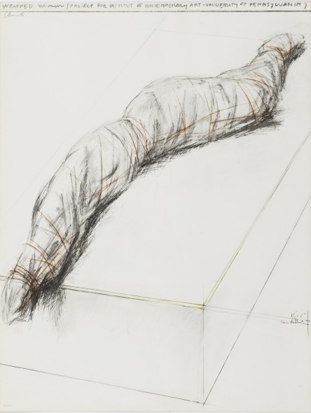 Christo Wrapped Woman, 1973 serigrafia a colori, es. 58/120 (dalla tiratura complessiva di 120 ess. + 25 P.A.), cm 70 x 55 Firma a matita in alto a sinistra Stima: 800 -1.000 €