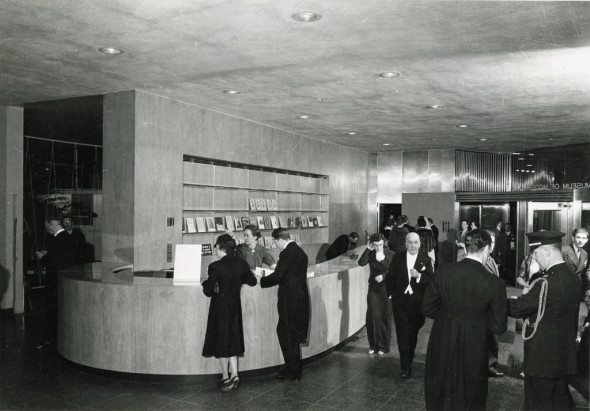 Inaugurazione della nuova sede del MoMA nel 1939, foto courtesy The Museum of Modern Art