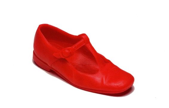 R. Gober Untitled Red shoe 1990