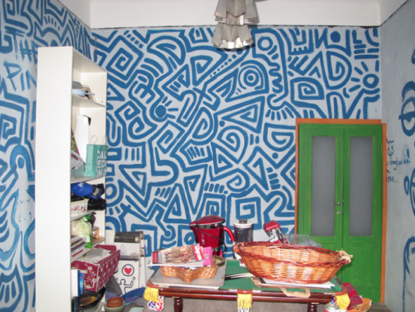 Keith Haring (?), parete A (con confusione di casa Moratti), 1988, Milano, via Laghetto (foto: concorso letterario)