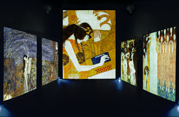 Particolari da G. Klimt, L’Anelito alla felicità si placa nella Poesiaparticolare del Fregio di Beethoven, tecnica mista su intonaco, 1902, Secessionhaus, Vienna