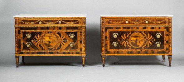 Rara coppia di Commode neoclassici Milano, attribuiti a Gaspare Bassani, circa 1780 – 1790. 89 x 123 x 59 cm Stima: € 70.000 – 100.000