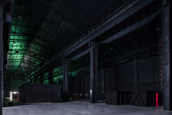 Lucio Fontana, “Ambienti/Environments”, veduta della mostra, Pirelli HangarBicocca, Milano, 2017. Courtesy Pirelli HangarBicocca, Milano. Foto: Agostino Osio