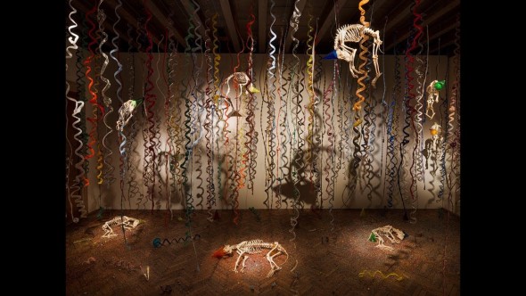 Jan Fabre. Glass and Bone Sculptures 1977-2017, Abbazia di San Gregorio, Venezia 250mila visitatori