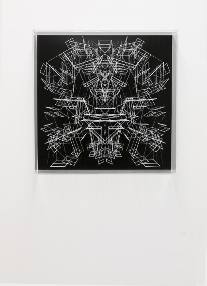 Emanuela Fiorello - texture box 2 - plexiglass, filo, vinile, 60x60x14 - 2017