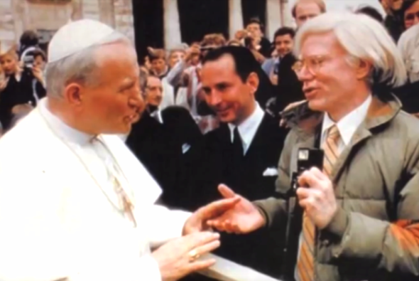 Il celebre incontro di Andy Warhol con Papa Giovanni Paolo II