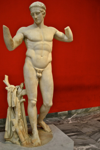 atene-statue