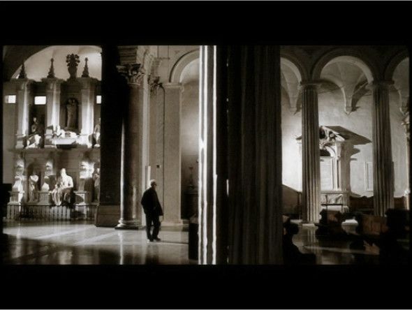 Michelangelo Antonioni, Lo sguardo di Michelangelo, cortometraggio, 15 min., Istituto Luce, 2004, Cripta del Santo Sepolcro, Milano