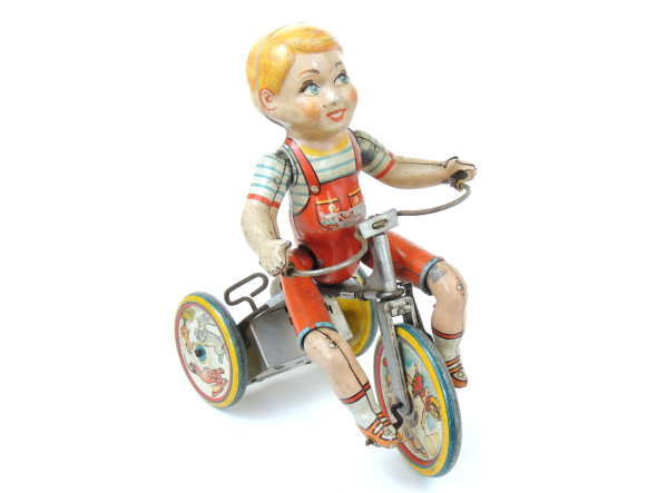 Lotto 156 (112293) Unique Art MFG, triciclo con bambino USA, Anni Quaranta Stima € 300/320,00
