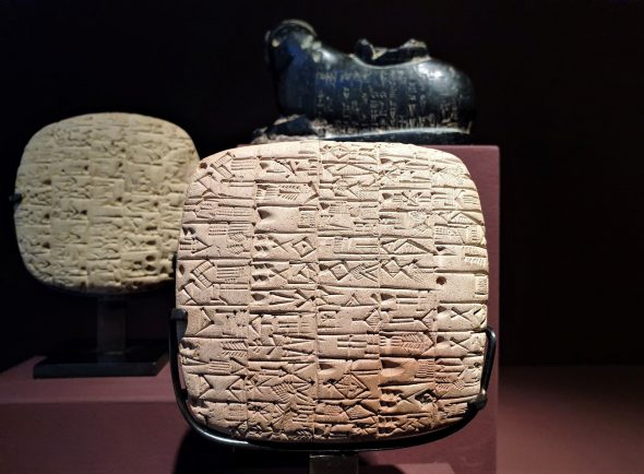 Tavoletta cuneiforme
