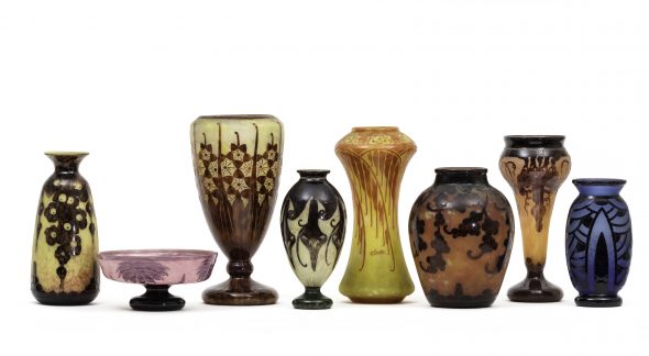 Schneider, Le Verre Francais gruppo di vasi in pasta vitrea con decoro a cammeo, Francia 1925