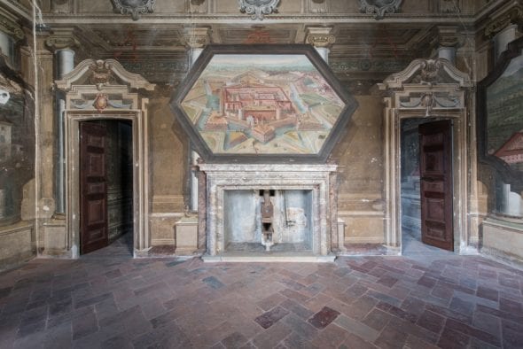 Stanza del Castello, Palazzo Arese Borromeo, Cesano Maderno