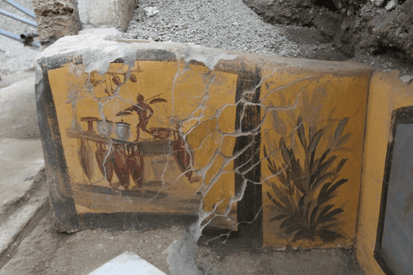 Affrechi che decoravano il bancono Immagine © Parco Archeologico Pompei