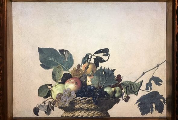 L'edizione digitale su monitor della Canestra di frutta di Caravaggio