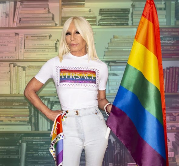 © ANSA Donatella Versace testimonial Stonewall