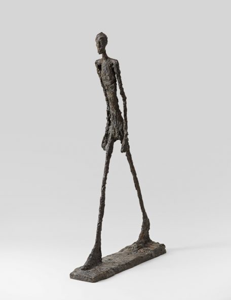 Alberto Giacometti, Uomo che cammina, 1960 Riehen Basilea, Fondation Beyeler, Beyeler Collection © Alberto Giacometti Estate - VEGAP, Madrid, 2019