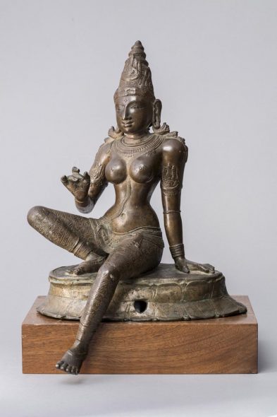 Pārvatī, Tamil Nadu, XI sec. d.C., bronzo (lega di rame), 37,5 cm