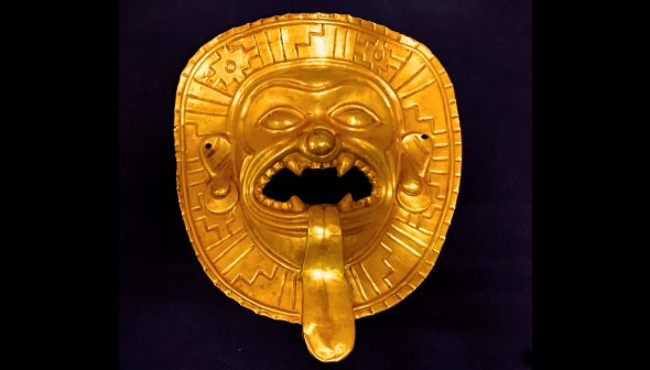 La maschera d’oro di Tumaco, trafugata in Colombia