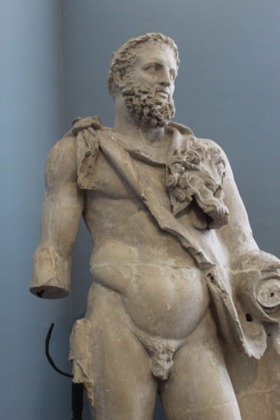 Calco in gesso di una statua romana 