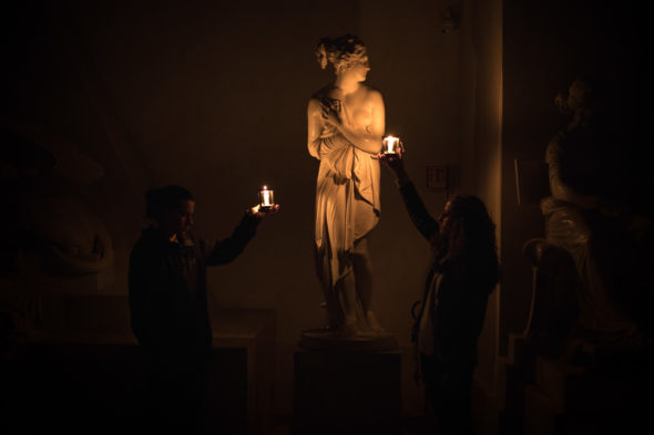 Le statue di Canova alla luce delle lanterne